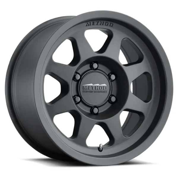 Method MR 701 Matte Black R17X9  6X139.7/-12