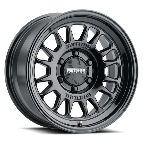 Method MR 318 Gloss Black R17X8.5 6X135/00
